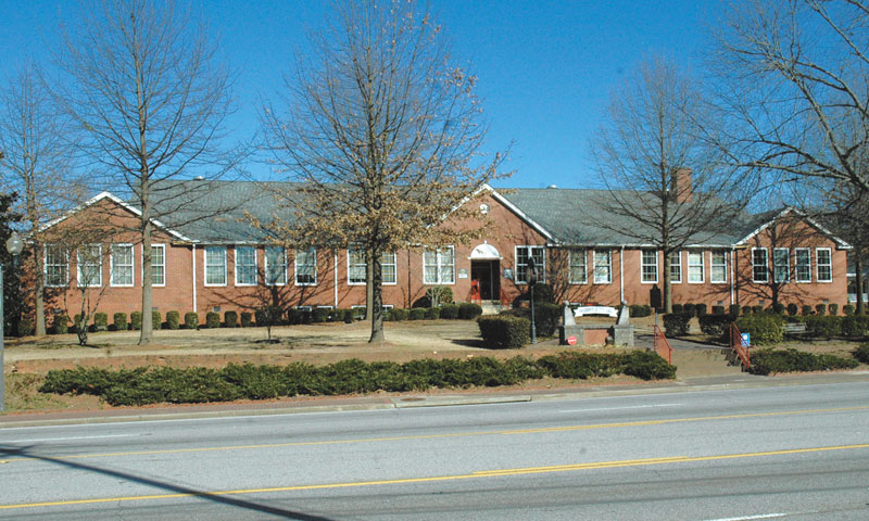 Fayetteville City Hall File Photo.