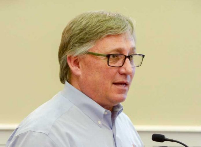 Rick Halbert, Pinewood Forest representative, at a Fayetteville Council meeting in March. Photo/Ben Nelms.