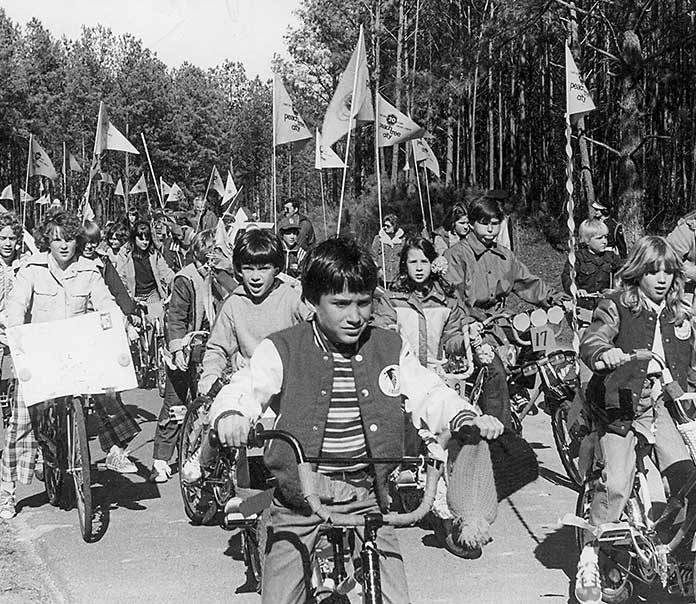 Scenes from Peachtree City’s 20th Anniversary Bike Rally. Photo/From the collection of Joel Cowan History Room, Peachtree City Library.