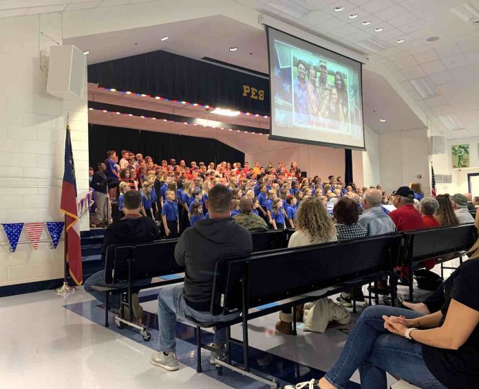 Peeples’ fifth grade chorus honors local veterans with a variety of musical selections. Photo/Fayette County School System.