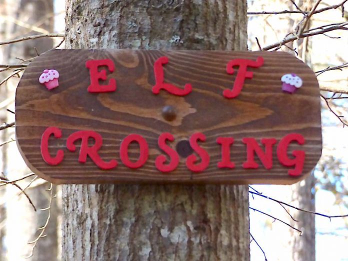 Sign alerts to elf crossing. Photo/Submitted.