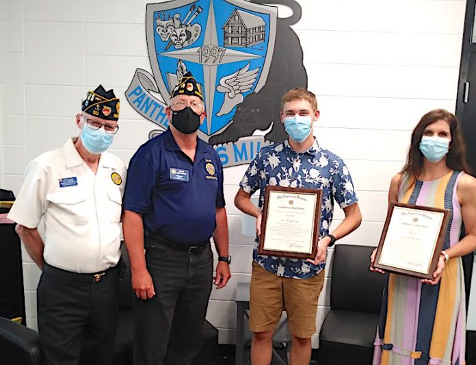 Left to right, Past Post Commander, Wayne Fowler, American Legion Post 50 Commander Mark Gelhardt, Student Zach Livsey, and then Mrs Goins (accepting for her daughter student Sarah Goins) on the right. Photo/Submitted.