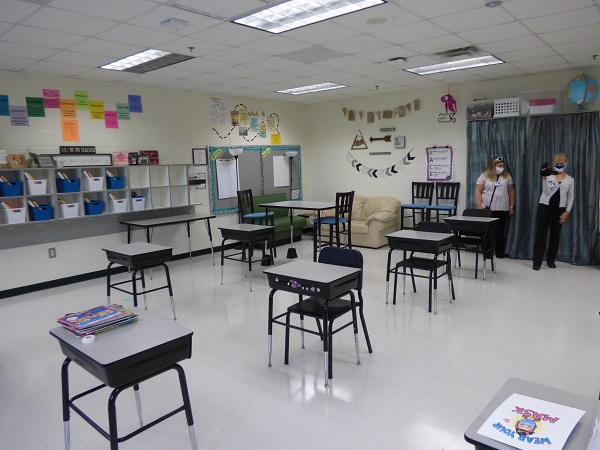 <b>Fayette classrooms with desks will have them separated for social distancing. Photo/Ben Nelms.</b>