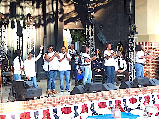 <b>The Flat Rock AME Church Praise Team was one of the groups performing at the 9/11 Tribute at the Brightmoor-Southern Ground Amphitheater. Photo/Ben Nelms.</b>