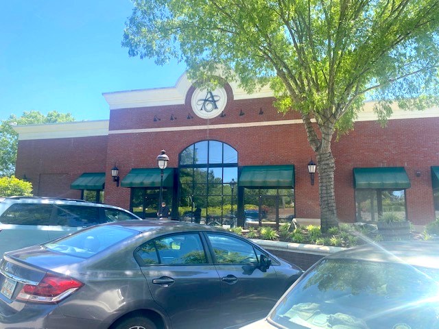 Takko comes to The Avenue in previous Starbucks building in late 2021 - The  Citizen