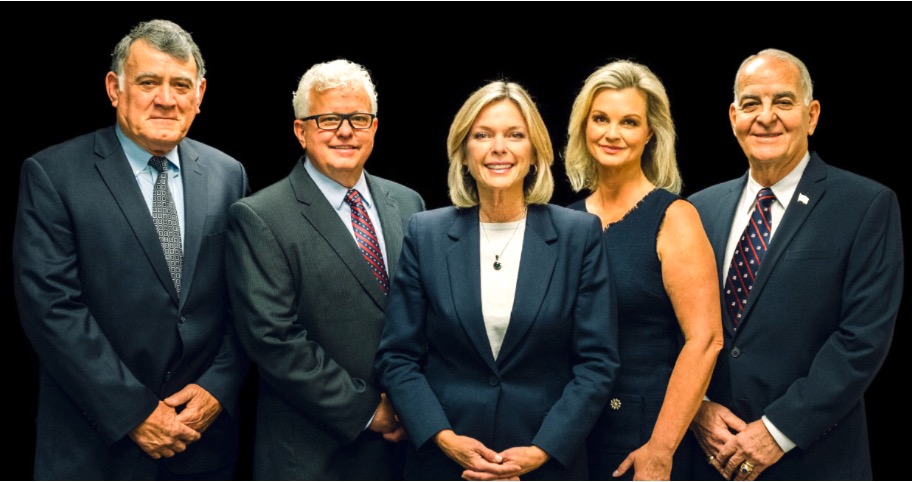 Official portrait of the Peachtree City Council. (L-R) Mike King, Phil Prebor, Mayor Kim Learnard, Gretchen Caola and Frank Destadio.